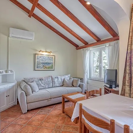Valdarke Sea View - Happy Apartment Mali Losinj