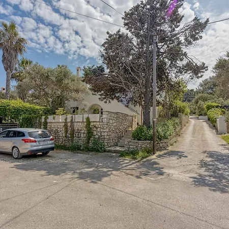 Valdarke Sea View - Happy *